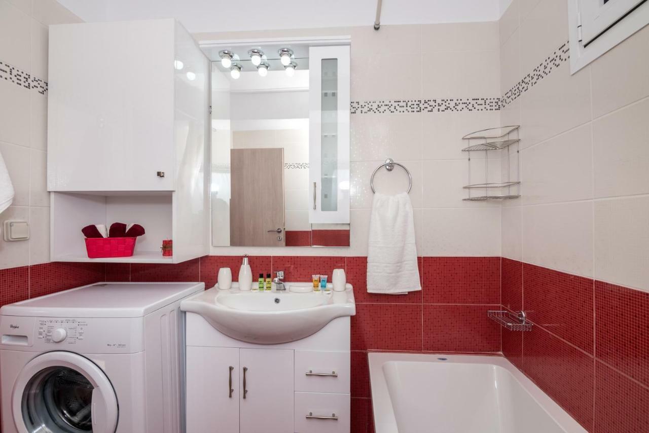 Sofia'S Apartments Razáta Екстериор снимка
